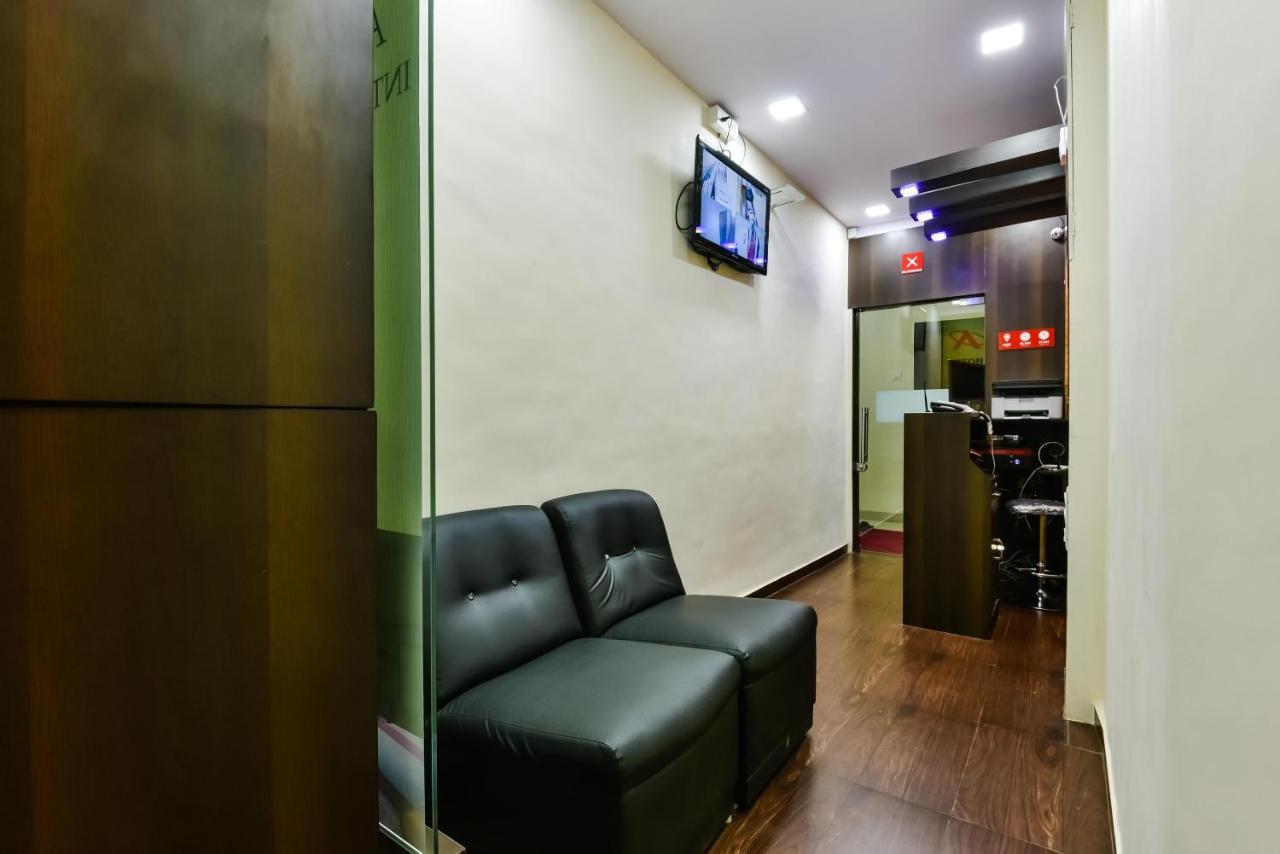 Capital O4482 Ascot International Hotell Mumbai Exteriör bild